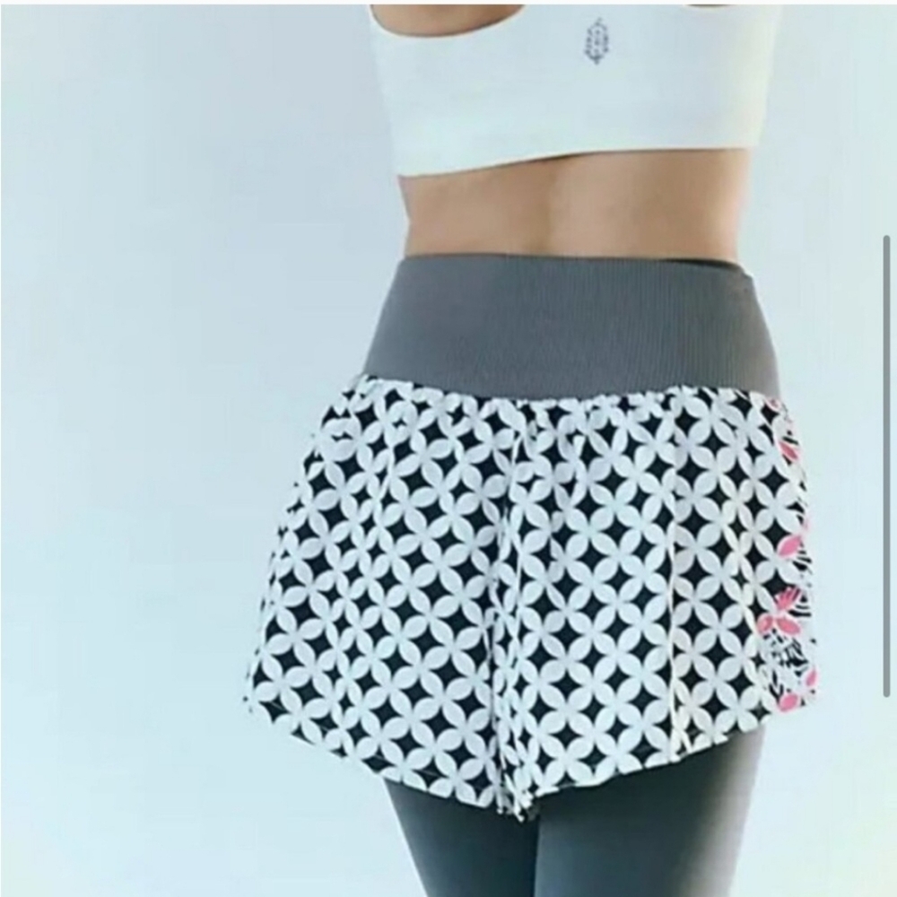 FP Movement Carpe Diem Geo Printed High Rise Shorts - NWOT